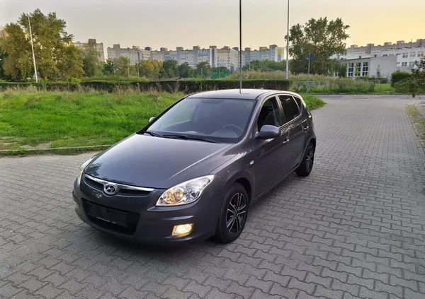 hyundai Hyundai I30 cena 17200 przebieg: 178000, rok produkcji 2008 z Wrocław